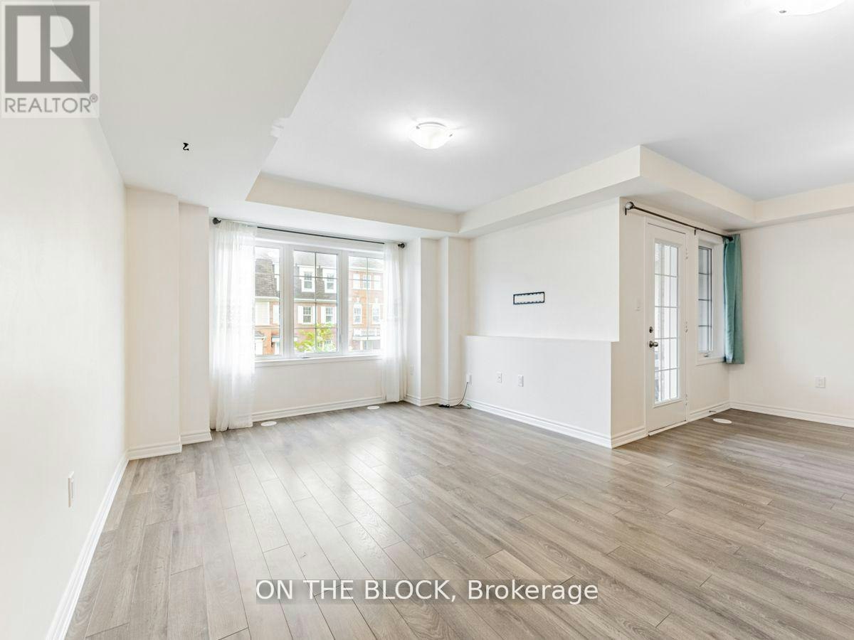 2425 Fall Harvest Crescent, Pickering, ON, L1X 0G1 - 11