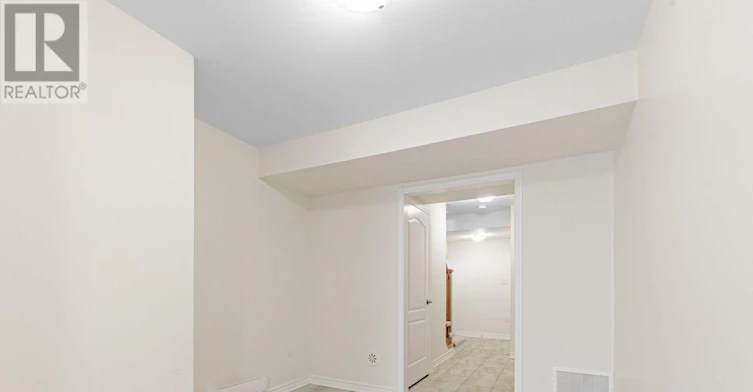 2425 Fall Harvest Crescent, Pickering, ON, L1X 0G1 - 6