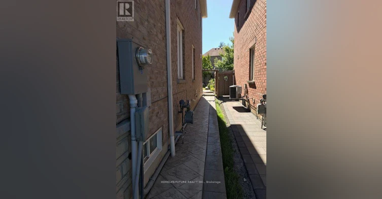 BSMT-59 Pelister Drive, Markham, ON, L6E 0M7 - 2