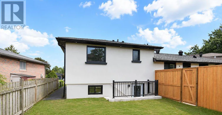 BSMT-66 Peacock Lane, Barrie, ON, L4N 3R9 - 2