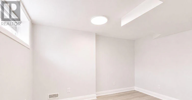 BSMT-66 Peacock Lane, Barrie, ON, L4N 3R9 - 10