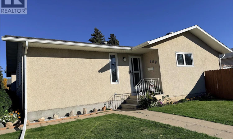 389 Meighen Crescent