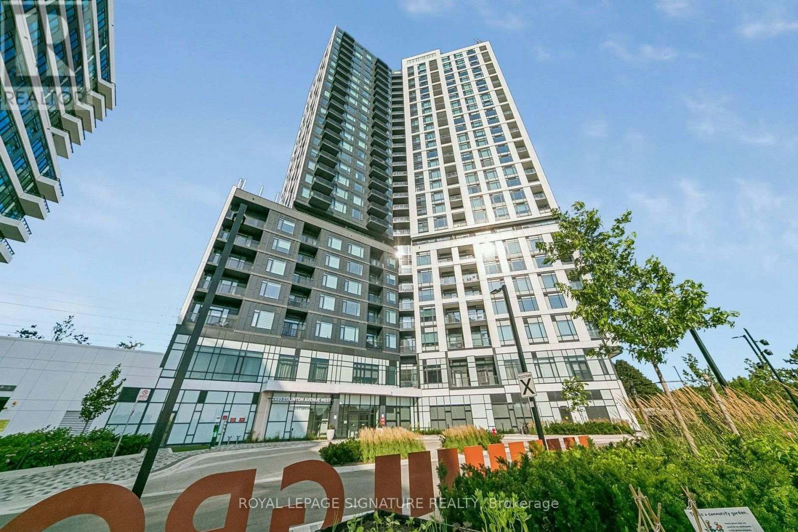 2503-2495 Eglinton Avenue W, Mississauga, ON, L5M 2T2