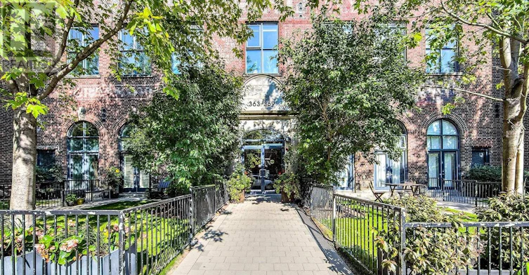 311-369 Sorauren Avenue, Toronto, ON, M6R 3C2 - 39