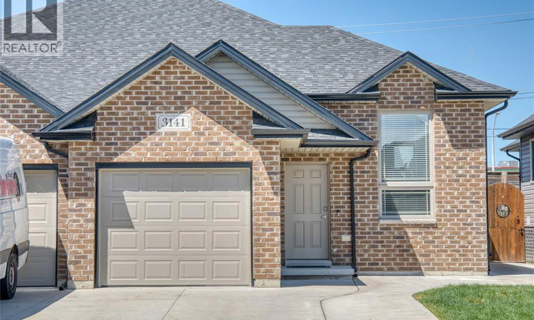 3141 Viola Crescent