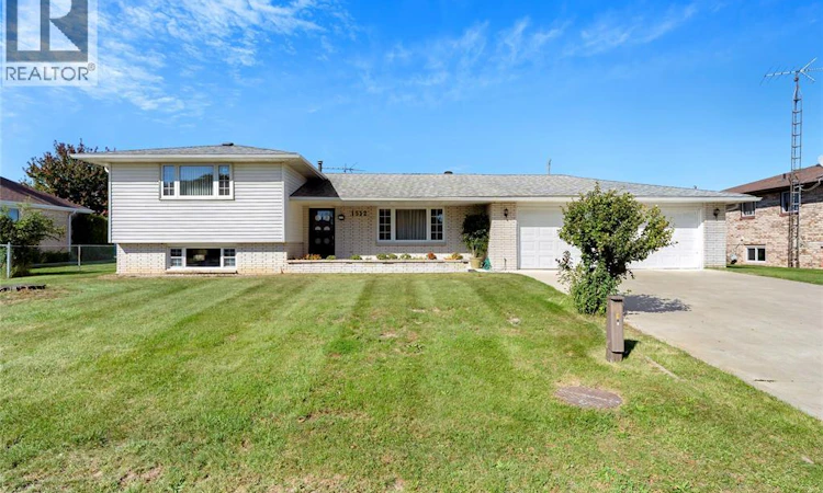 1512 Peach Drive