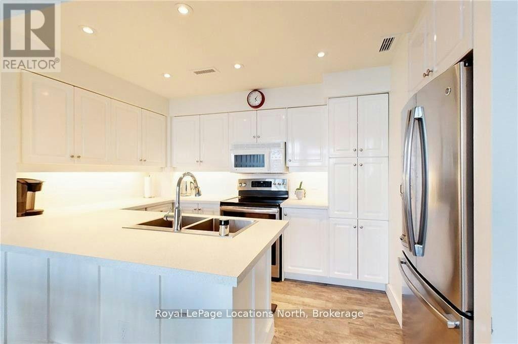 872 Suncrest Circle, Collingwood, ON, L9Y 5C7 - 4