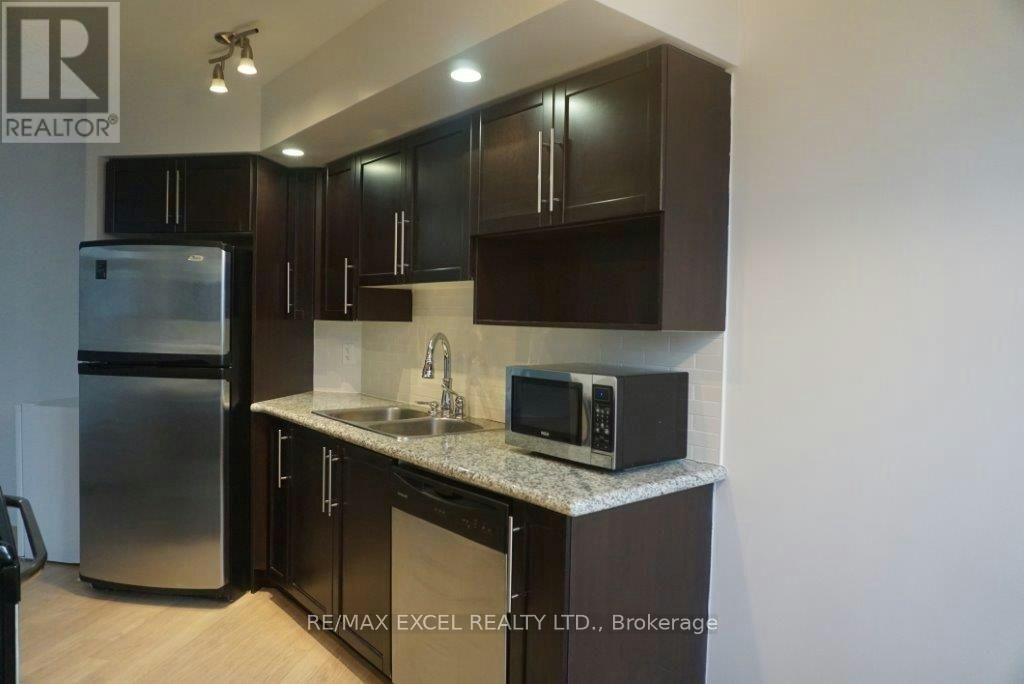 973-23 Cox Boulevard, Markham, ON, L3R 7Z9 - 9