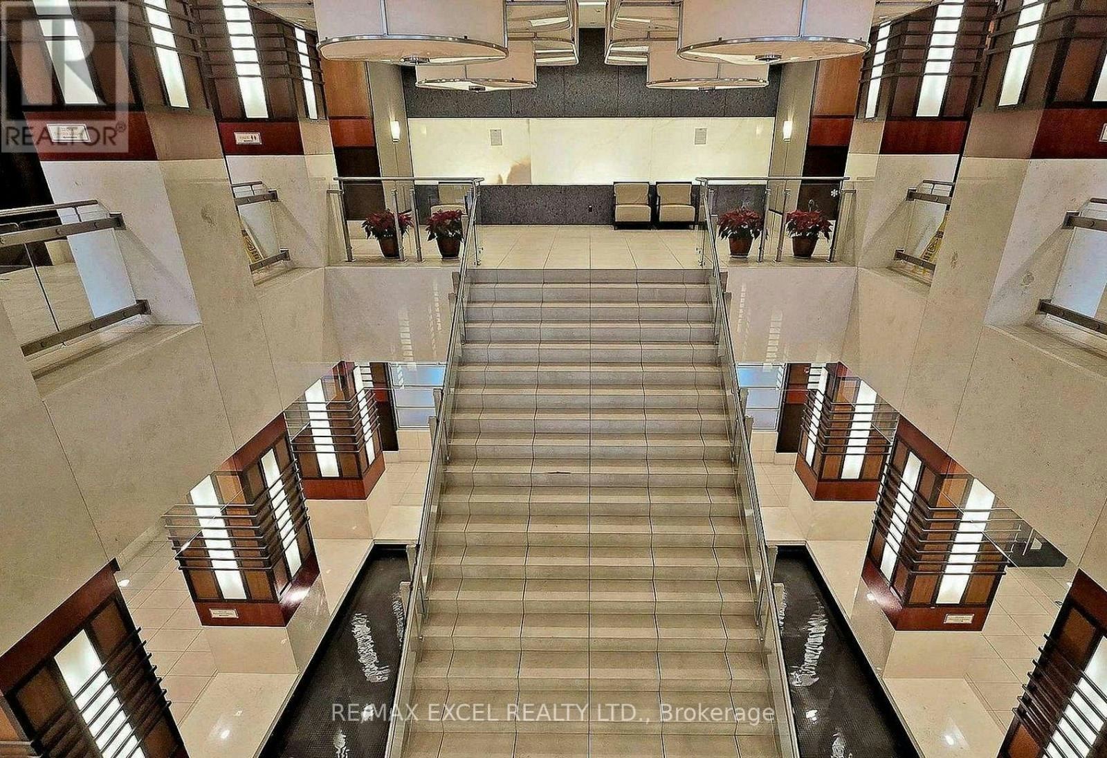 973-23 Cox Boulevard, Markham, ON, L3R 7Z9 - 26