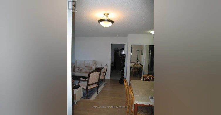 973-23 Cox Boulevard, Markham, ON, L3R 7Z9 - 3