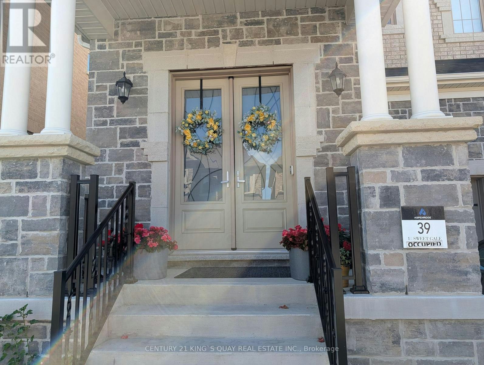 16 Sweet Gale Crescent, Richmond Hill, ON, L4E 1K1