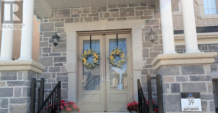 16 Sweet Gale Crescent, Richmond Hill, ON, L4E 1K1