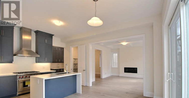 16 Sweet Gale Crescent, Richmond Hill, ON, L4E 1K1 - 3
