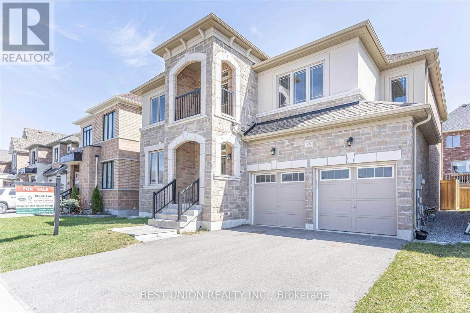 45 Walter English Drive, East Gwillimbury, ON, L9N 0R8 - 2