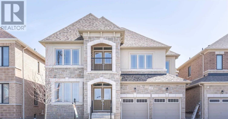 45 Walter English Drive, East Gwillimbury, ON, L9N 0R8