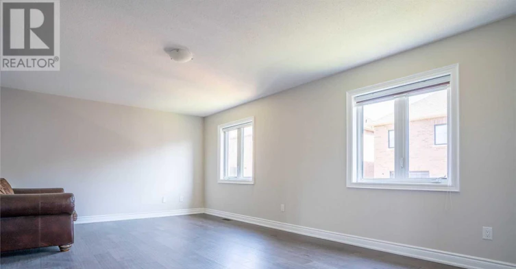 45 Walter English Drive, East Gwillimbury, ON, L9N 0R8 - 32