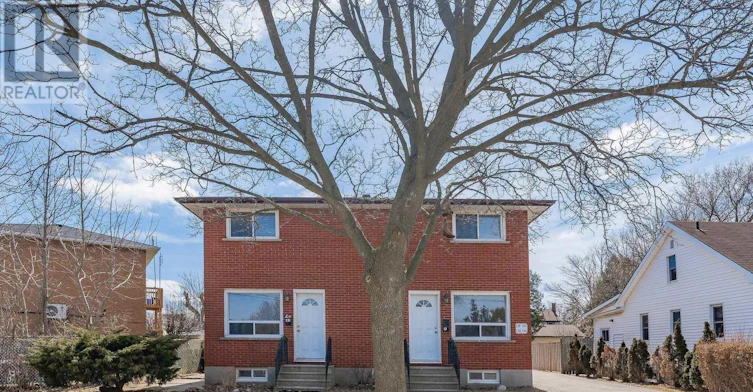 3-133 Pollock Avenue, Cambridge, ON, N1R 2C2