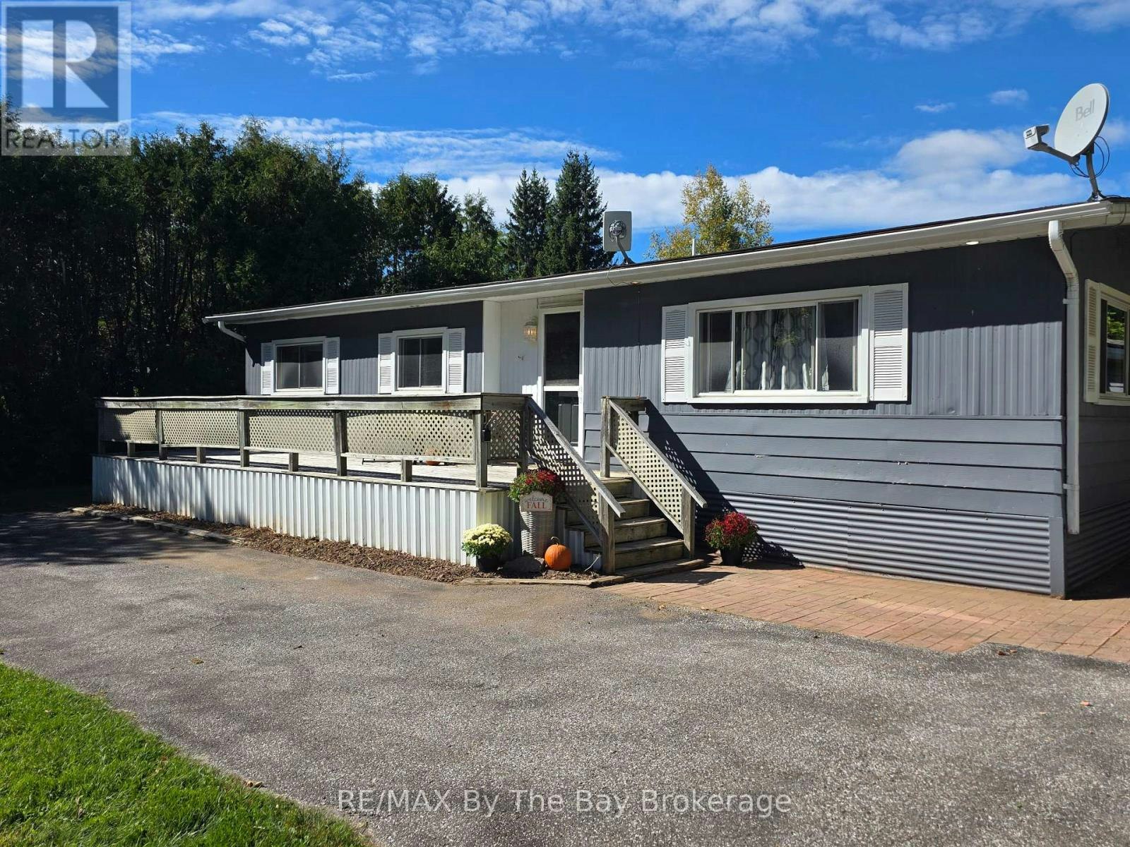 926 Brebeuf Road, Midland, ON, L4R 4K4
