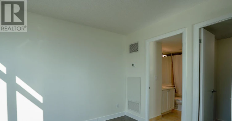 1904-231 Fort York Boulevard, Toronto, ON, M5V 1B2 - 15