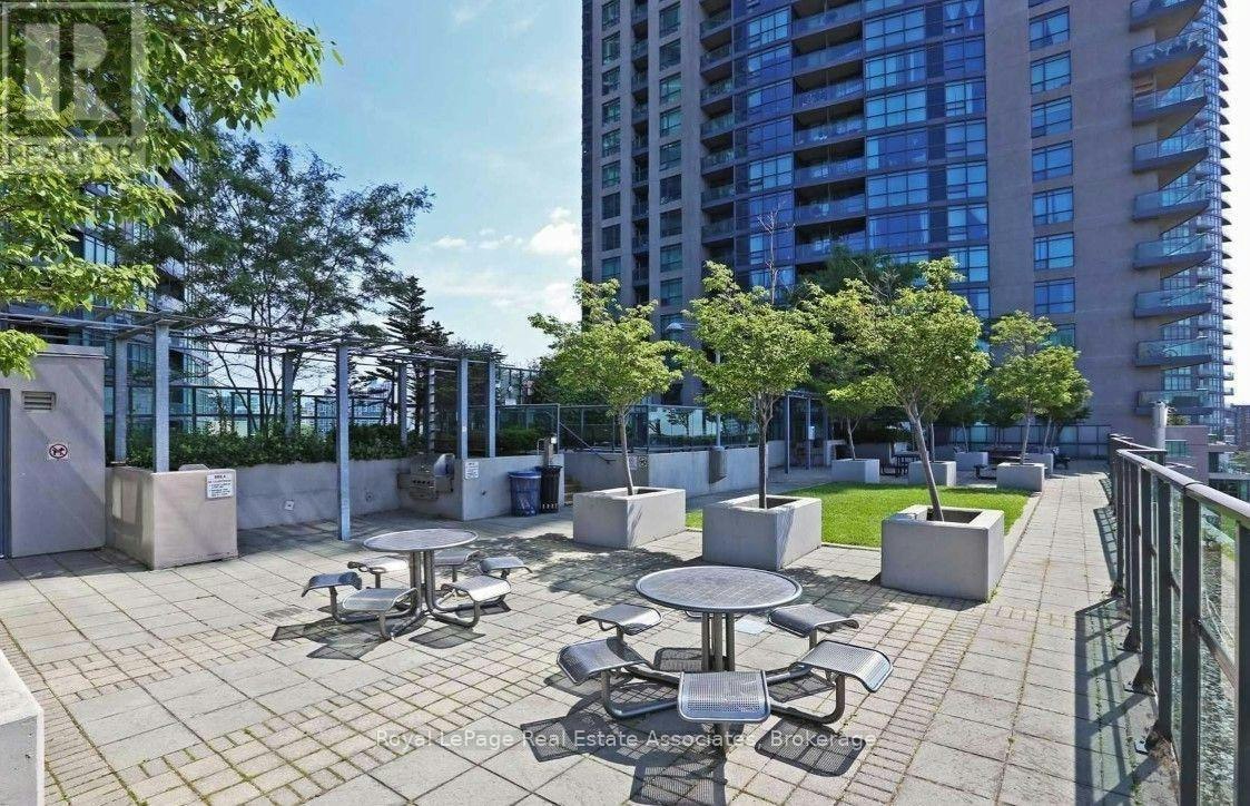 1904-231 Fort York Boulevard, Toronto, ON, M5V 1B2 - 35