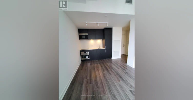 1320-20 Edward Street, Toronto, ON, M5G 1C9 - 3