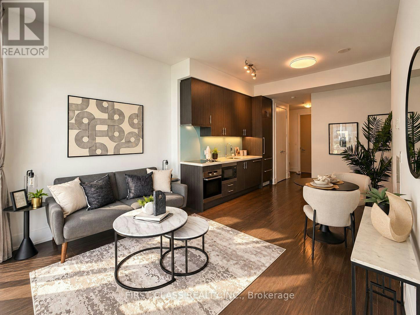 625-39 Queens Quay E, Toronto, ON, M5E 0A5 - 2