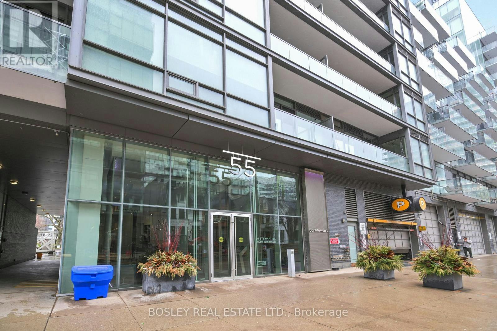 916-55 Stewart Street, Toronto, ON, M5V 2V1 - 2