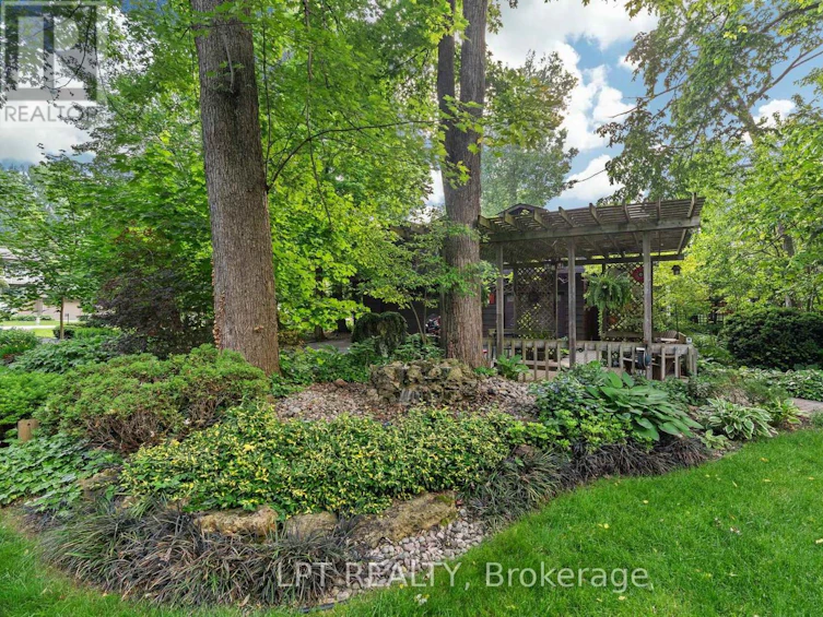 8452 Defore Drive, Lambton Shores, ON, N0M 1T0 - 39