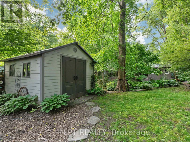 8452 Defore Drive, Lambton Shores, ON, N0M 1T0 - 41