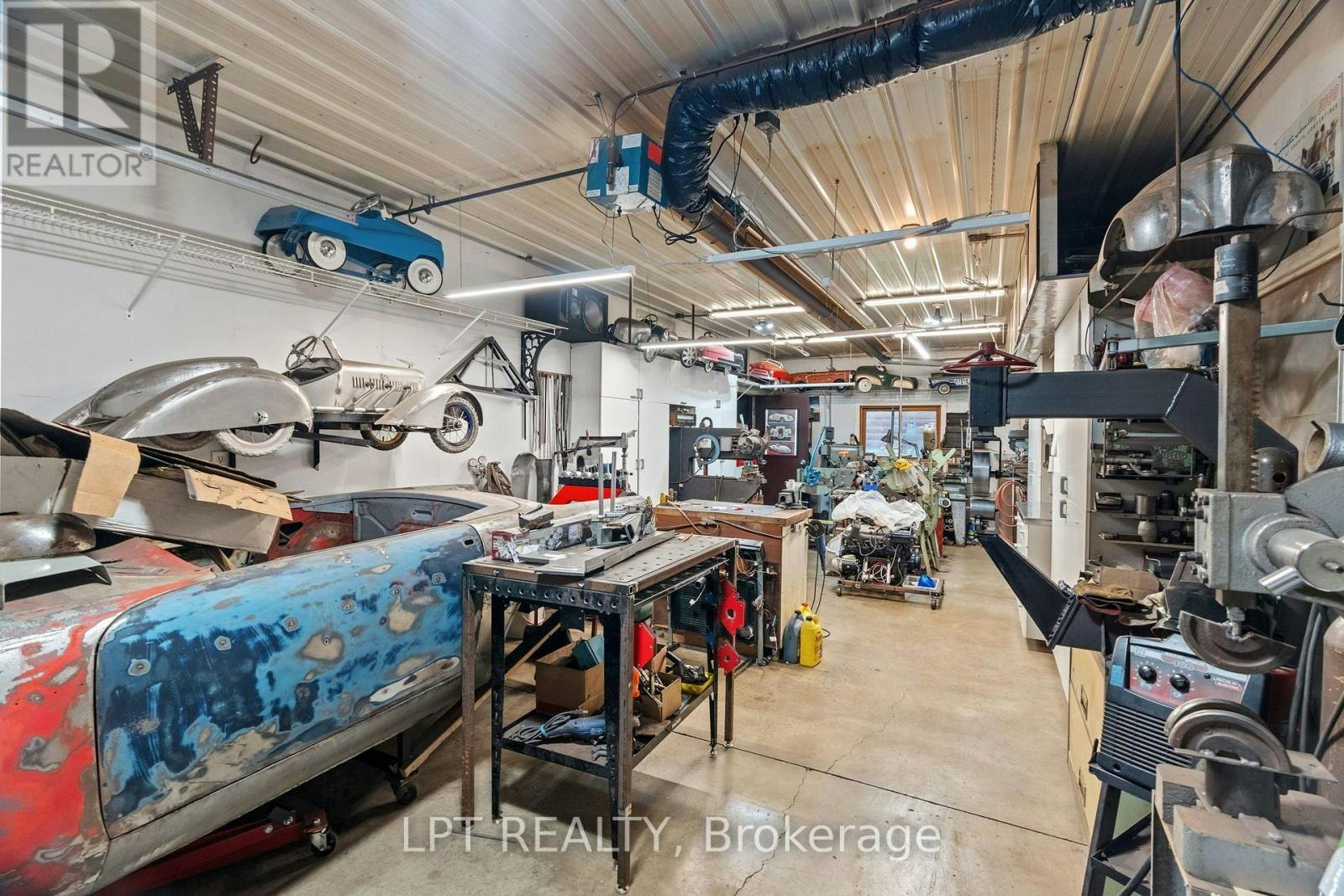 8452 Defore Drive, Lambton Shores, ON, N0M 1T0 - 26