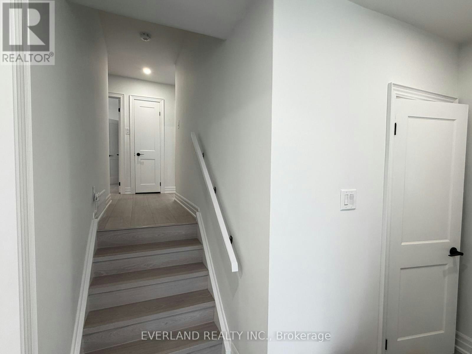 MAIN-116 Sylvan Avenue, Toronto, ON, M1M 1K3 - 17