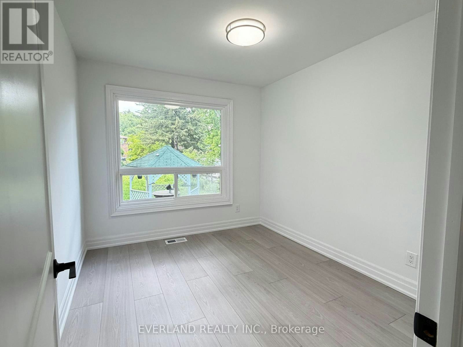 MAIN-116 Sylvan Avenue, Toronto, ON, M1M 1K3 - 19