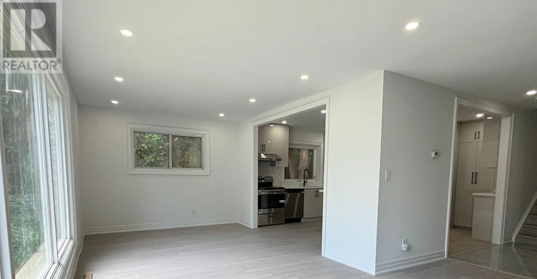 MAIN-116 Sylvan Avenue, Toronto, ON, M1M 1K3 - 13