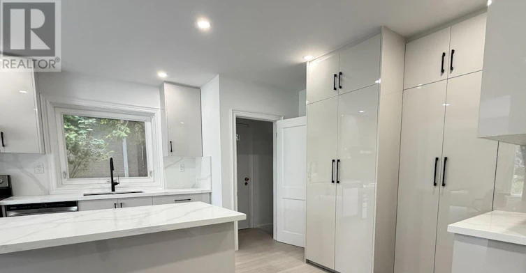 MAIN-116 Sylvan Avenue, Toronto, ON, M1M 1K3 - 9