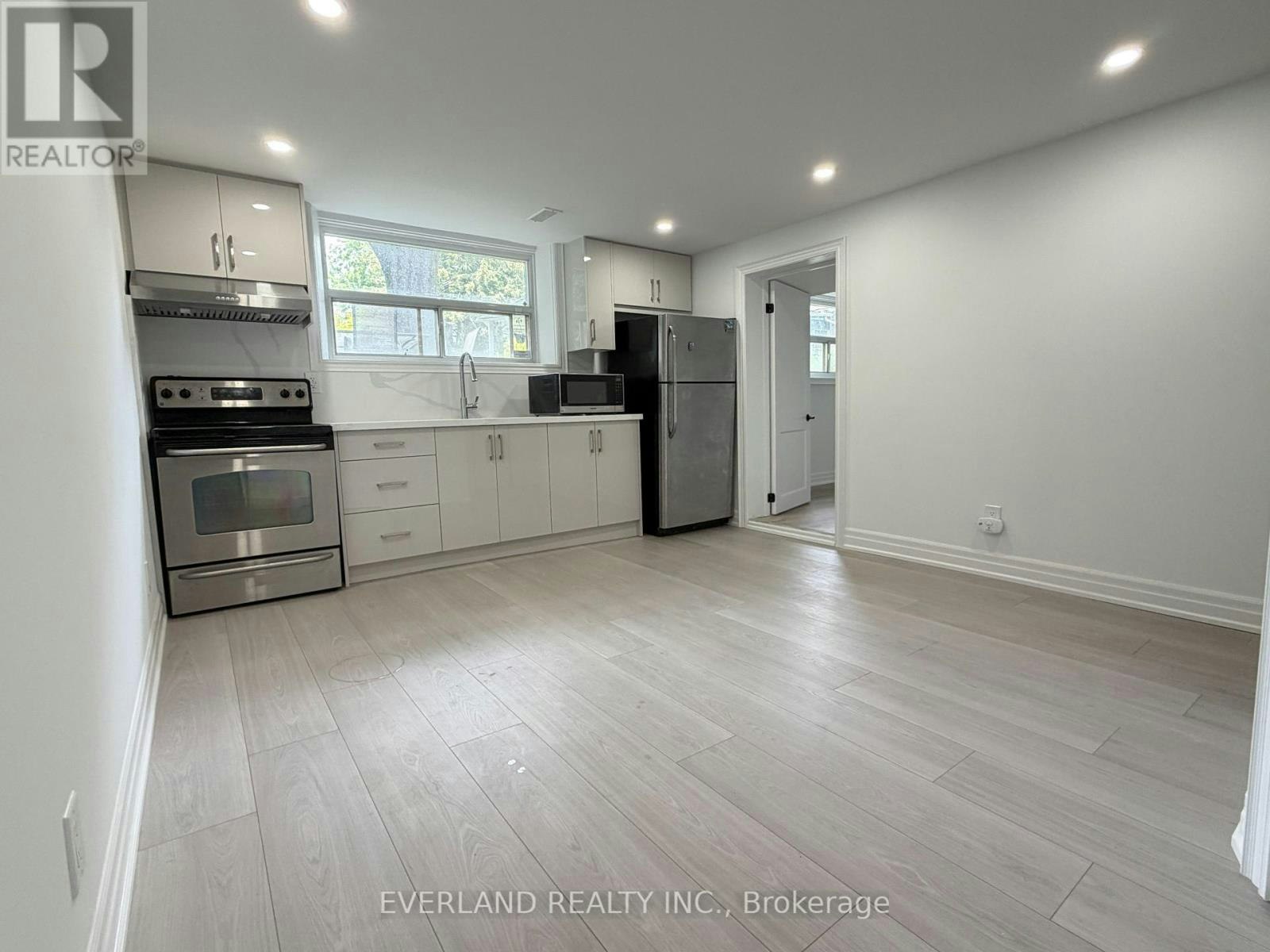 BASEMENT-116 Sylvan Avenue, Toronto, ON, M1M 1K3