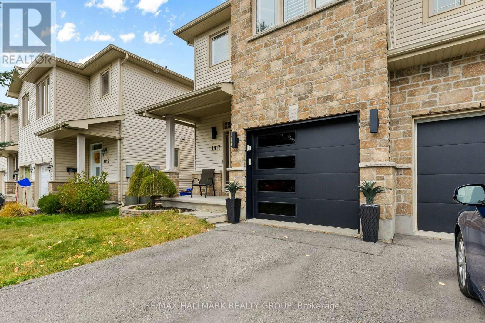 1817 Arrowgrass Way, Ottawa, ON, K4A 0H9 - 2