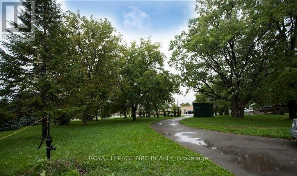 4823 Thirty Road N, Lincoln, ON, L3J 1W2 - 4
