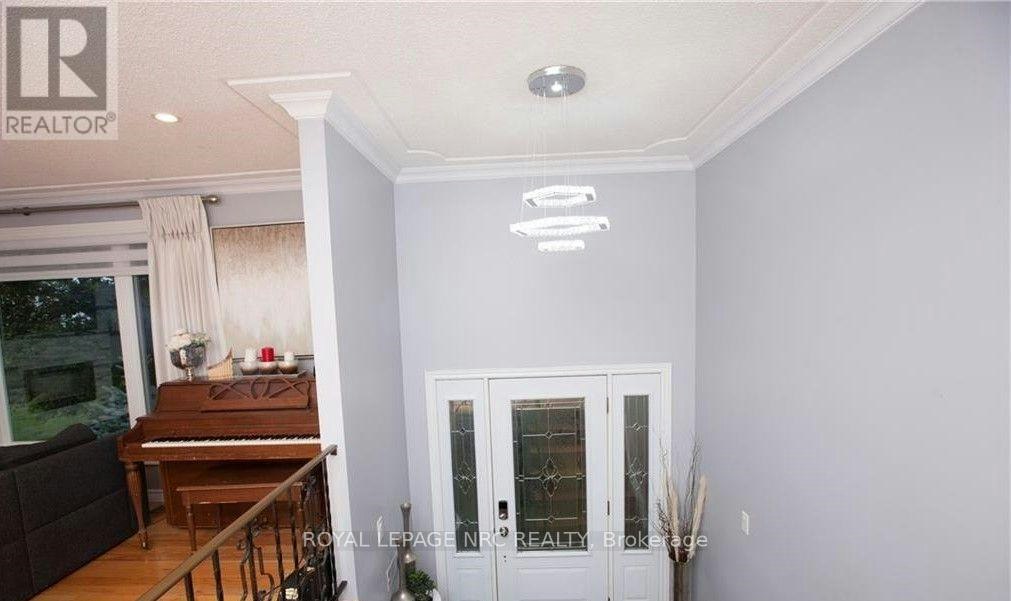 4823 Thirty Road N, Lincoln, ON, L3J 1W2 - 6