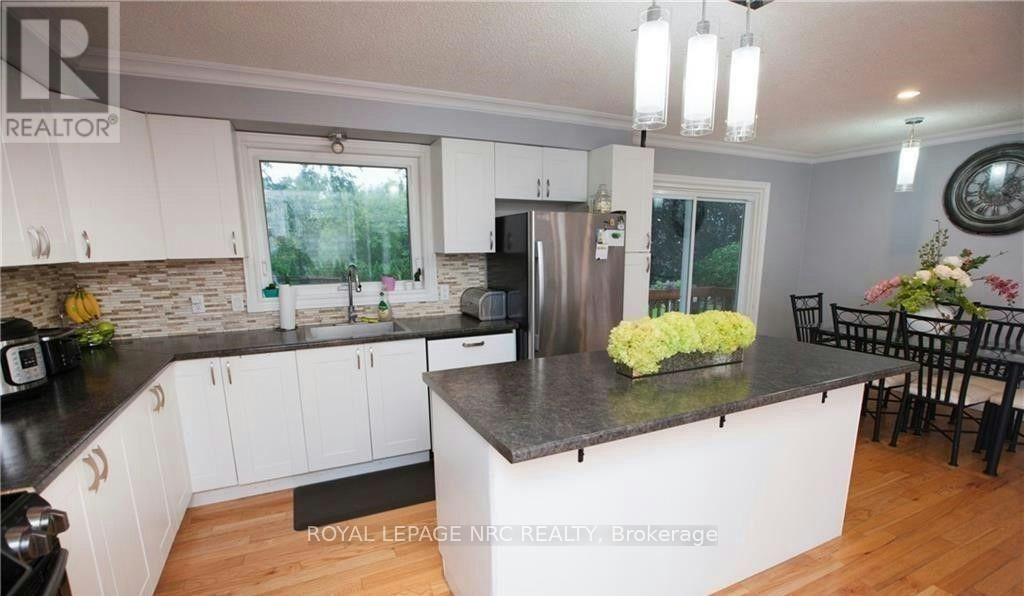 4823 Thirty Road N, Lincoln, ON, L3J 1W2 - 7