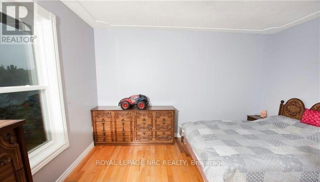 4823 Thirty Road N, Lincoln, ON, L3J 1W2 - 12
