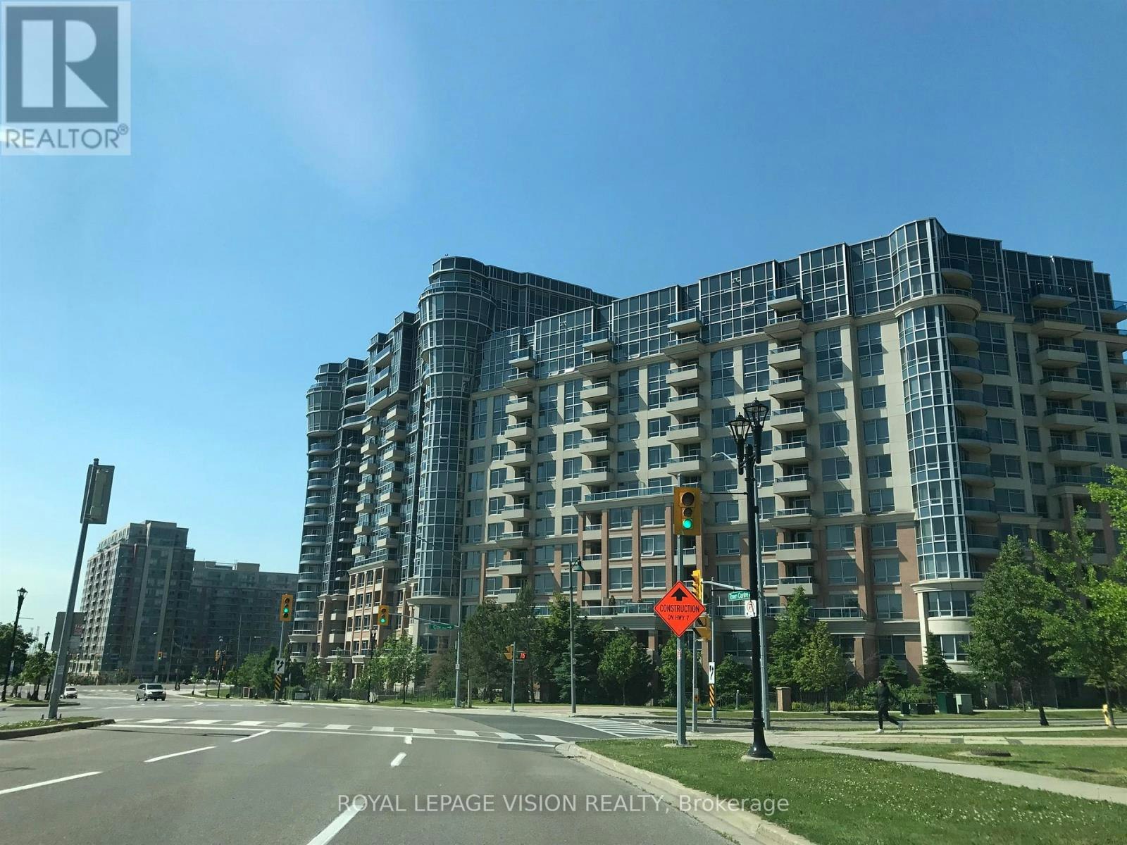 327-33 Cox Boulevard, Markham, ON, L3R 8A6 - 11