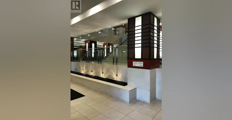 327-33 Cox Boulevard, Markham, ON, L3R 8A6 - 12