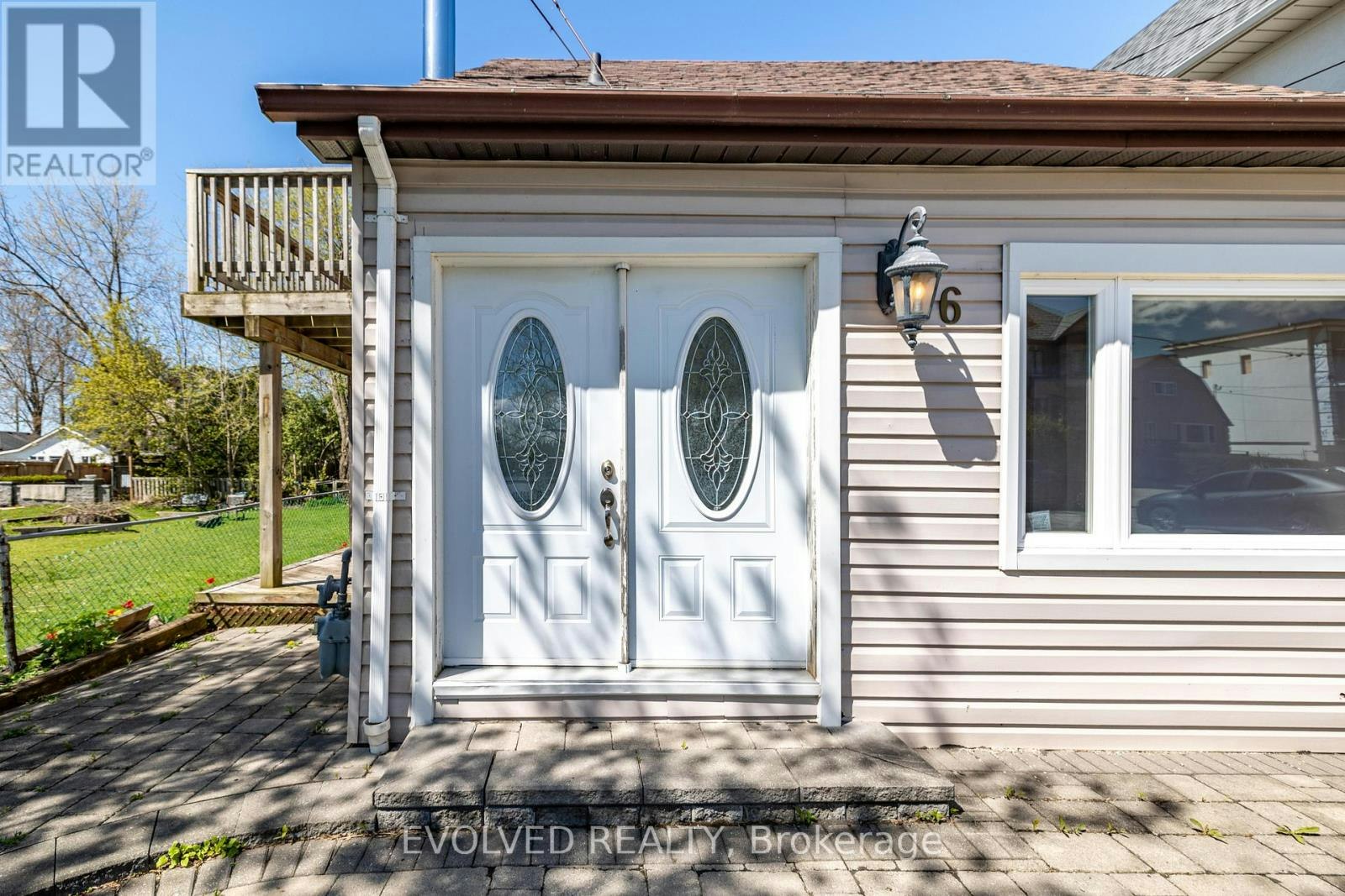 6 Wildwood Avenue, Richmond Hill, ON, L4E 3B3 - 4