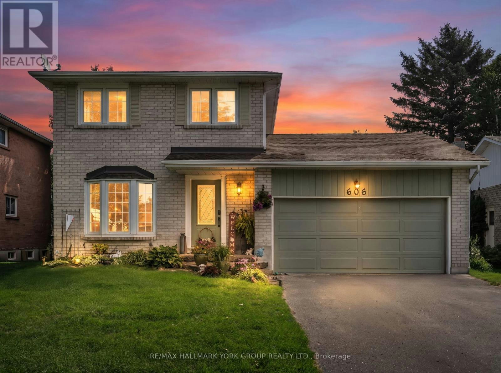 606 Haines Road, Newmarket, ON, L3Y 6V5