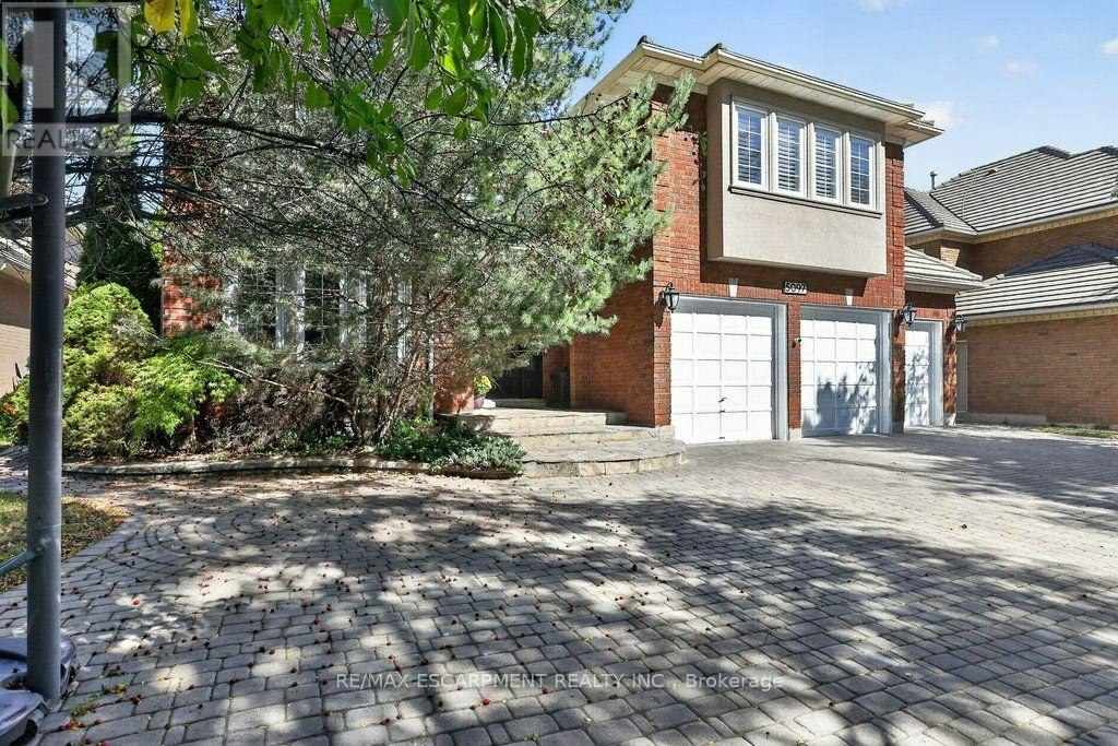 5097 Elderview Court, Mississauga, ON, L5M 5A9