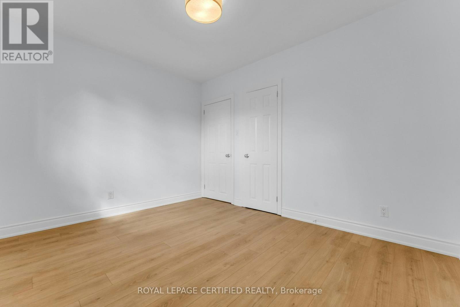 MAIN-586 Pinegrove Road, Oakville, ON, L6K 2C6 - 17