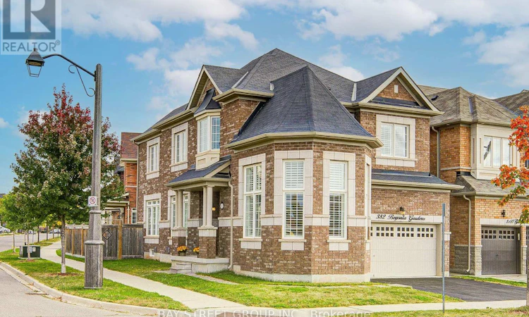 382 Begonia Gardens