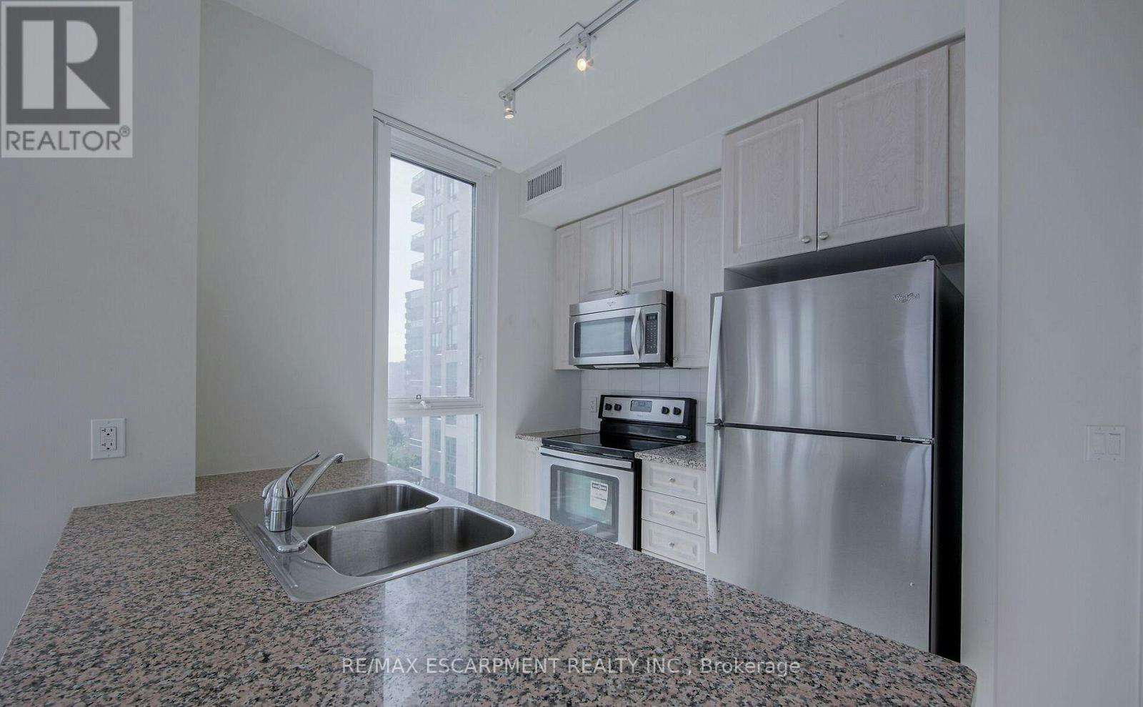1005-339 Rathburn Road W, Mississauga, ON, L5B 0K6 - 23