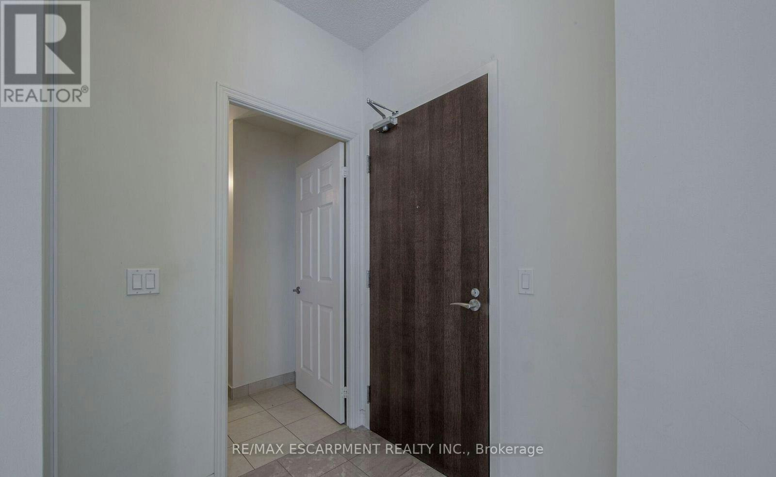 1005-339 Rathburn Road W, Mississauga, ON, L5B 0K6 - 27