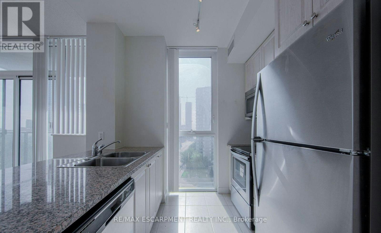 1005-339 Rathburn Road W, Mississauga, ON, L5B 0K6 - 20